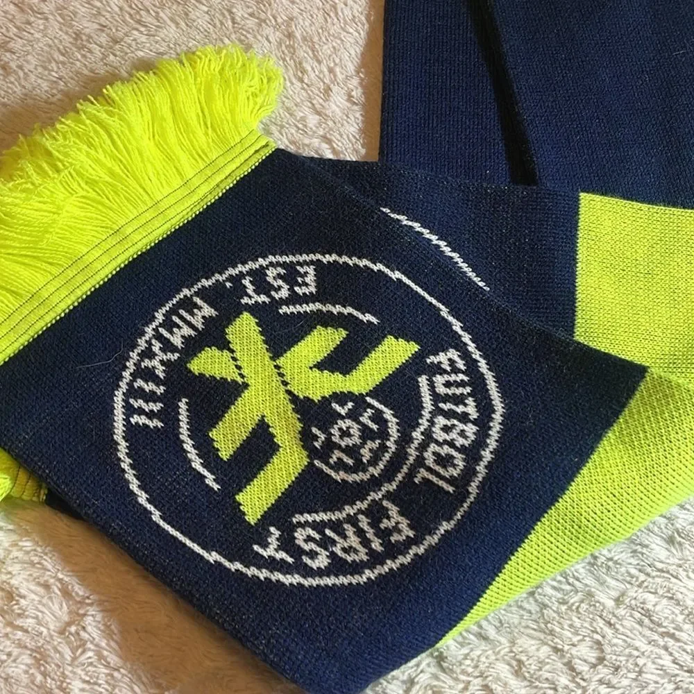 Futbol first scarf